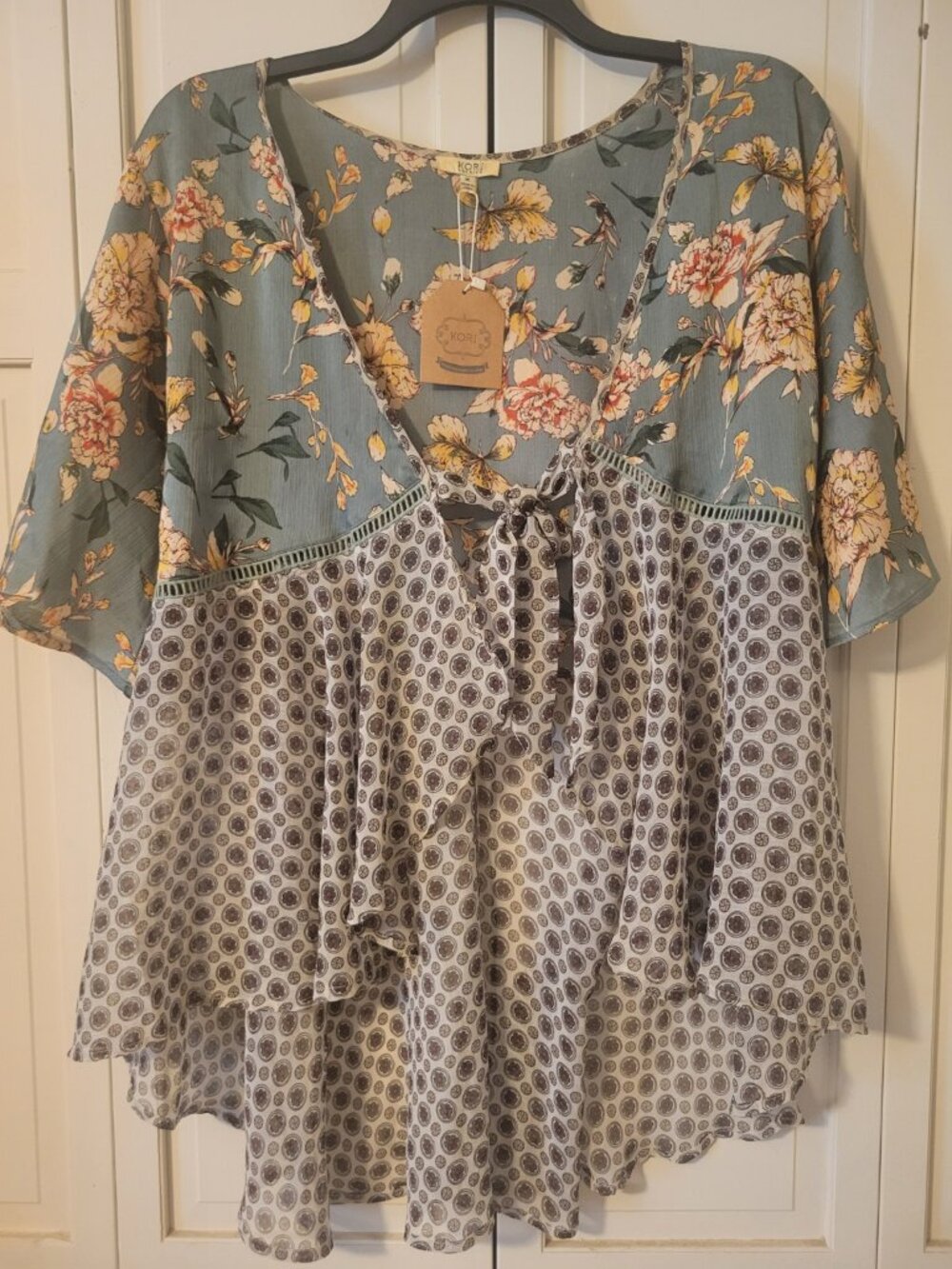 New with tags Kori America boho mixed-print tunic cardigan blouse, size Medium